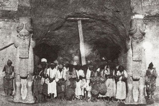 Assyrian treasures saved, stolen & destroyed, the destruction of Mesopotamian heritage